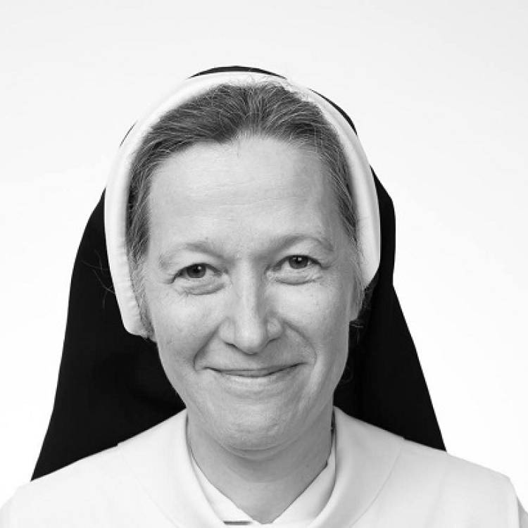 L'UOMO È PIÙ DEL SUO BISOGNO